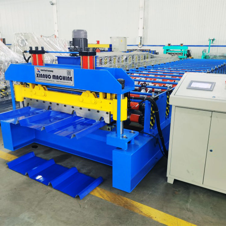 Single-plate trapezoidal cold bending forming machine