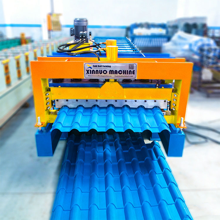 Arc cold bending forming machine