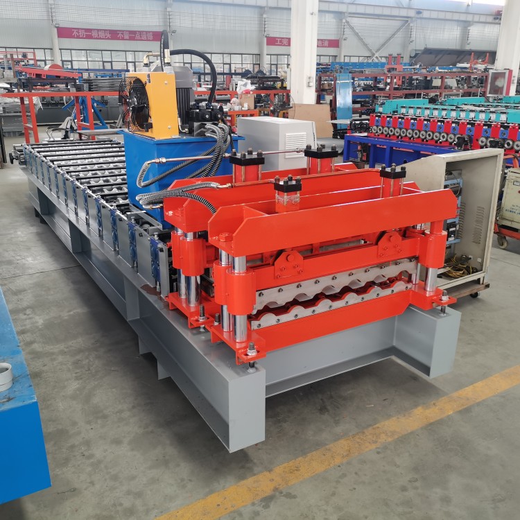 Machine a former la tole profiler les toles bacs