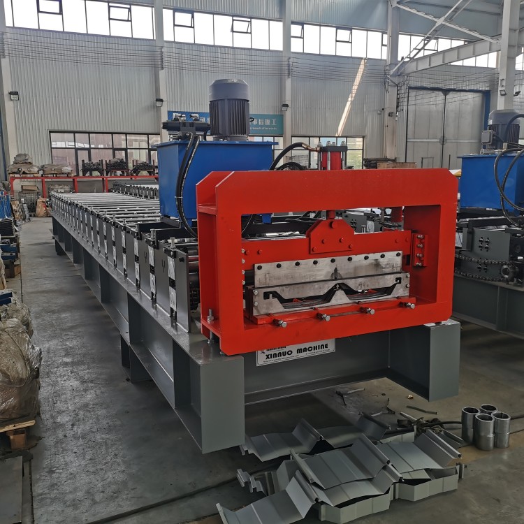 760mm Self Lock metal roofing roll forming machine for building
