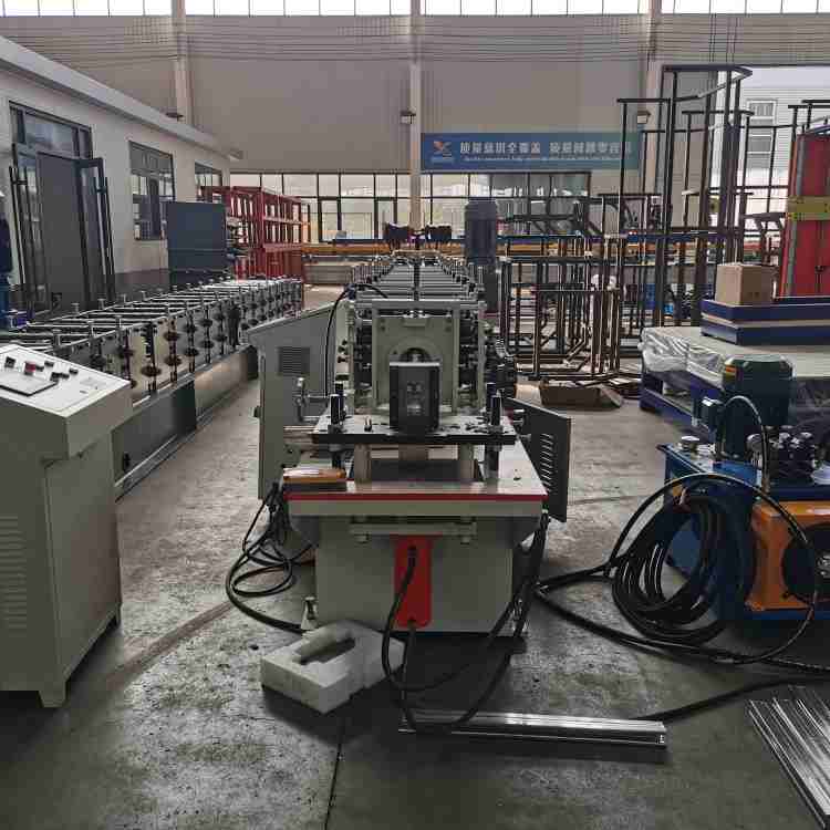 roller shutter door guide rail roll forming machine