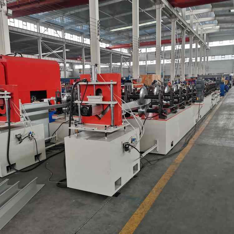 shutter box roll forming machine