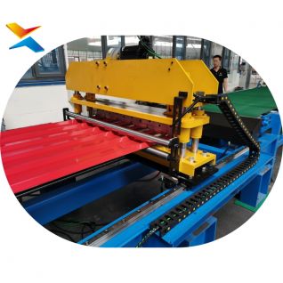 roof-panel-forming-machine