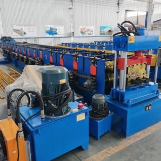 Highway guardrail machine
