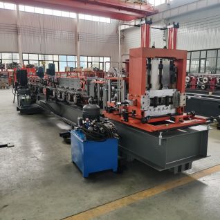 Purlin forming machine