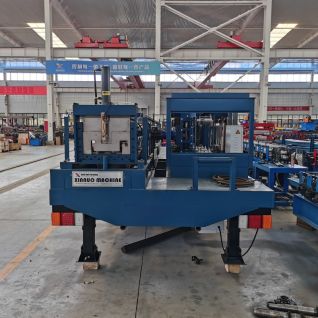 Large span sheet roll forming machine