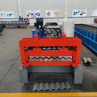 Corrugated roofing machine