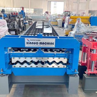 Arc color steel tile forming machine