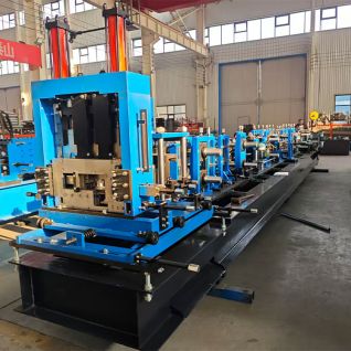 Light steel purlin forming machine