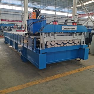 Machine de fabrication de tole