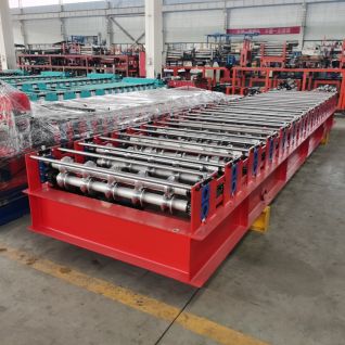ag panel roll former