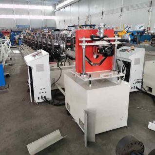 roller shutter top cover forming machine