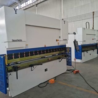 CNC bending machine