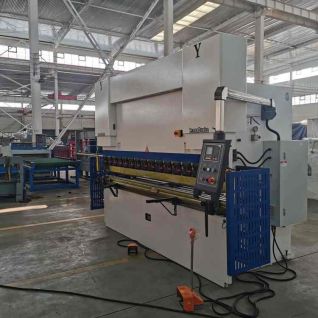 CNC Press Brake Machine - Delem Control Sheet Metal Bending Machine for Sale